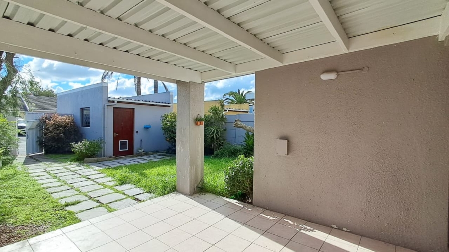 To Let 2 Bedroom Property for Rent in Tygerdal Western Cape